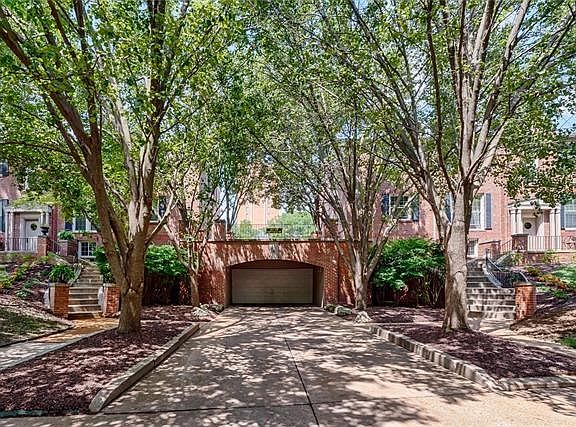 5th image of 819 Westwood Dr APT 3W