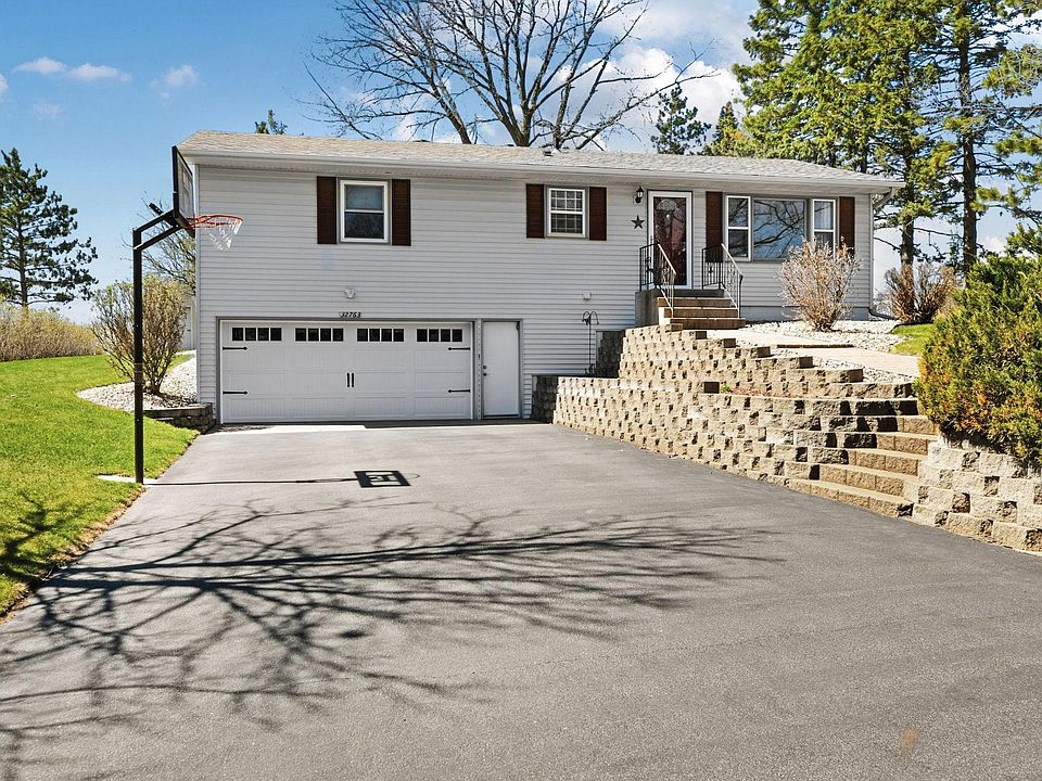 1st image of 32763 Ironwood Dr
