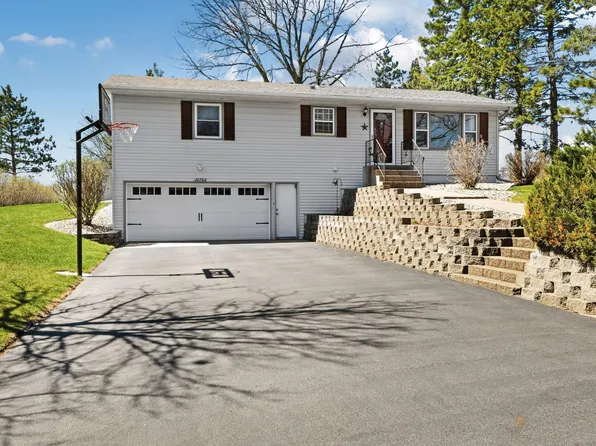 32763 Ironwood Dr, Saint Joseph, MN 56374