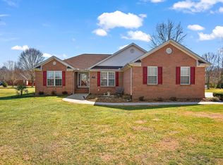 73 Deberry Ct, Manchester, TN 37355