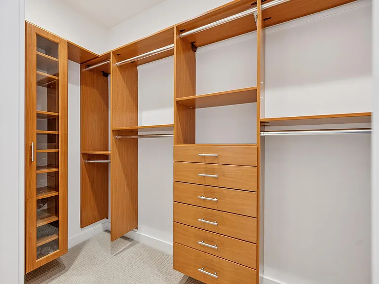 255 Berry St #701 — Photo 12