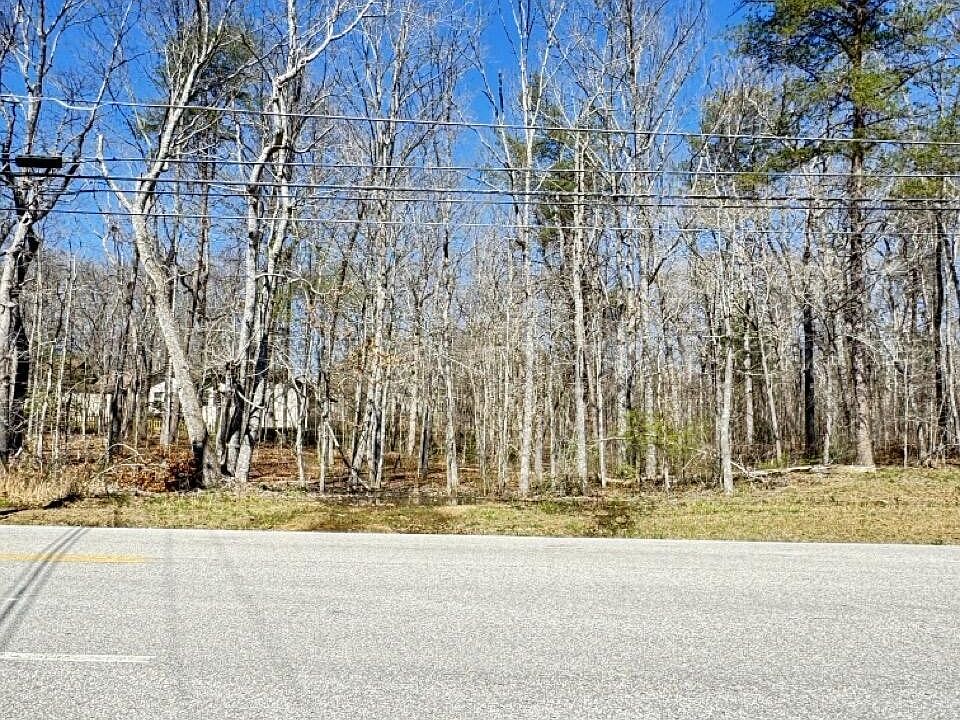 1st image of 322 Westchester Dr
