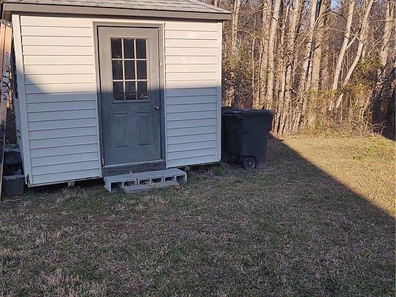 4th image of 6025 Almond Creek North Ln