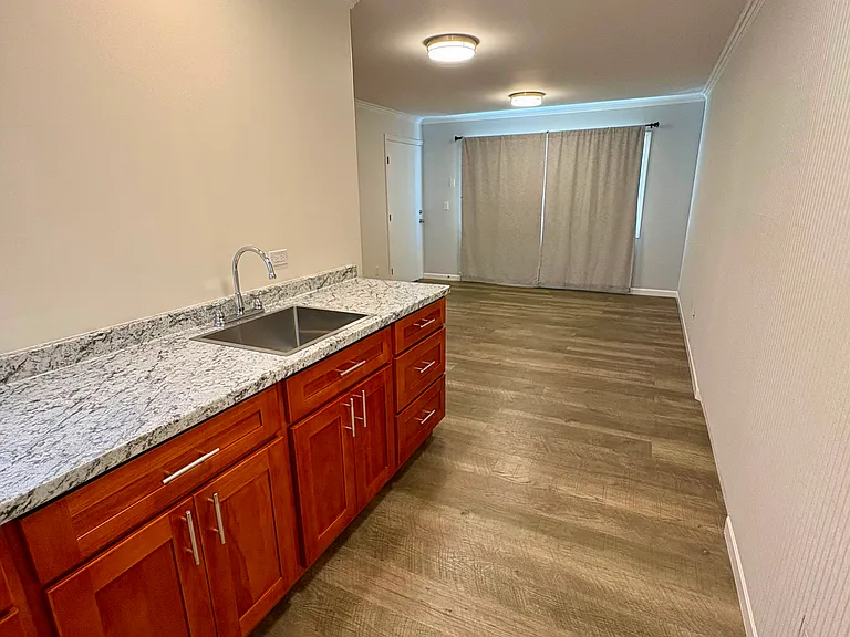 Ocean View Dr — Photo 2