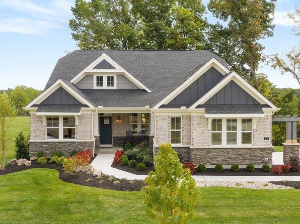 Everett Plan, Manors at Avon