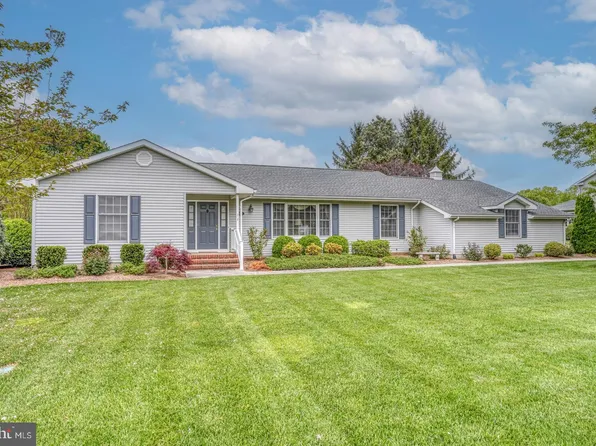 14 Dimondi Ct, Dover, DE 19901