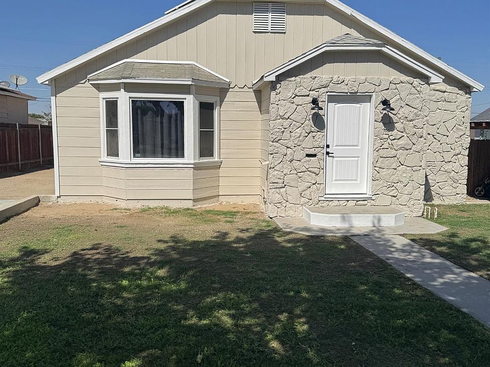 1st image of 202 E San Emidio St