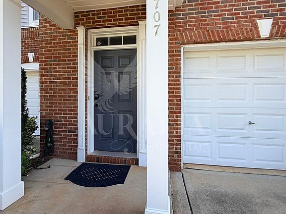 4th image of 1707 Zachary Brook Ln