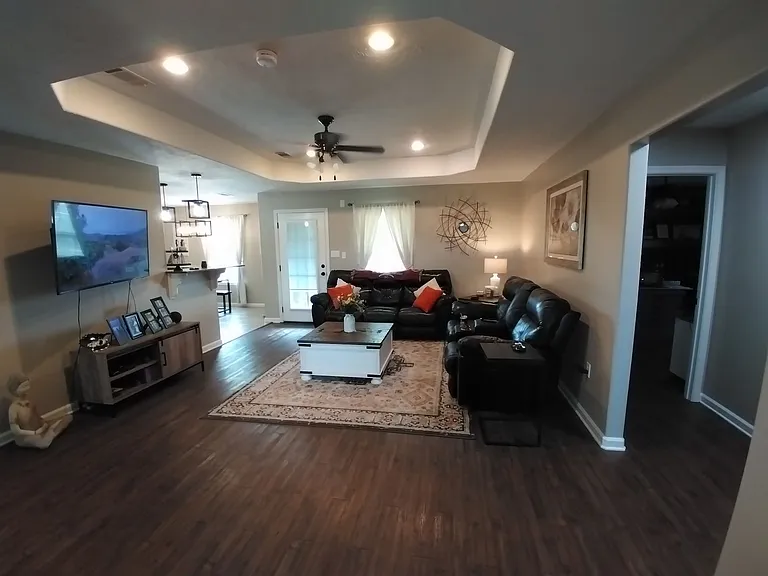 383 Butler Rd — Photo 3