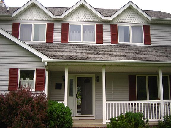2nd image of 9281 Lake Crest Dr