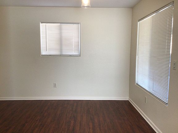 3rd image of 3509 12th Ave