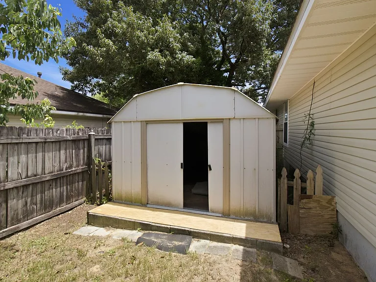 5135 Whitehurst Ln — Photo 32