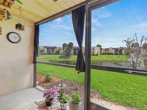 2nd image of 1943 NE Collins Cir APT 50