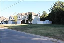 1st image of 1155 Seven Oaks Blvd