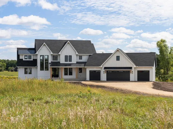 7359 210th St E, Prior Lake, MN 55372