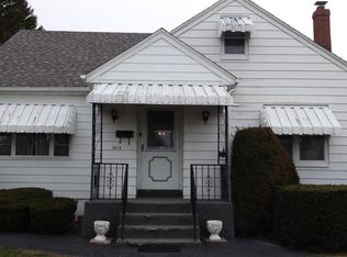 1075 N Locust St, Hazle Township, PA 18202