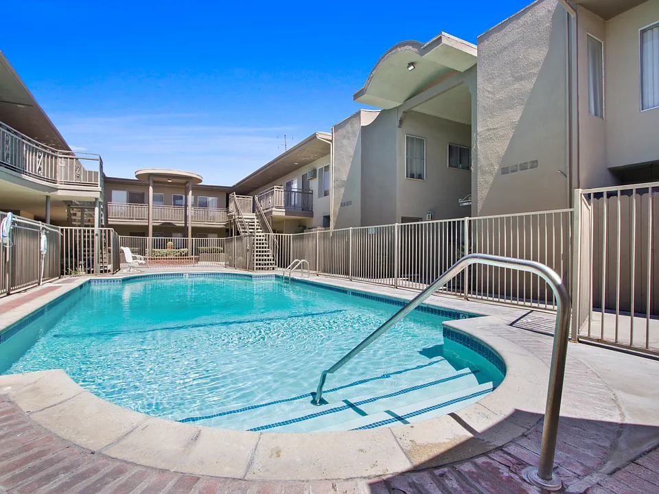 Regency Villas