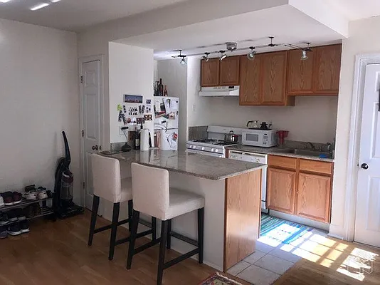 Rented by Halstead Real Estate | media 11