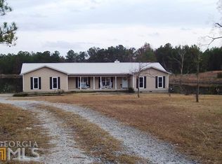 740 Pebble Ln, Lizella, GA 31052