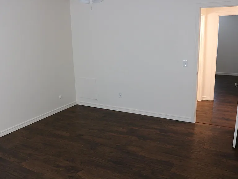 1828 N Gregg Ave #6 — Photo 5