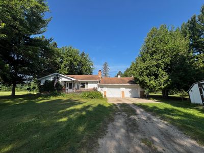 8991 N Saint Helen Rd, Saint Helen, MI, 48656