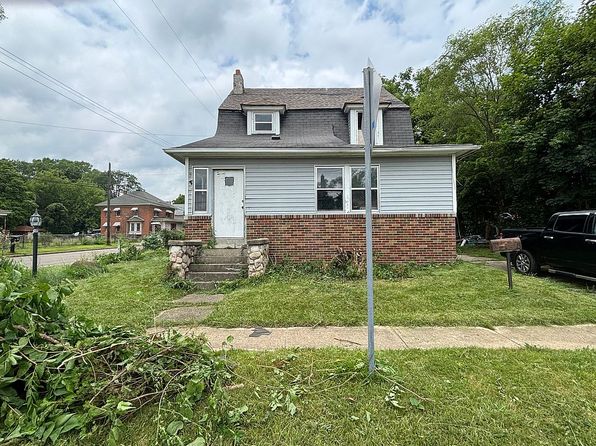 60 Graves Ave