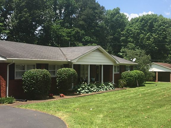 5th image of 304 Royal Oak Dr