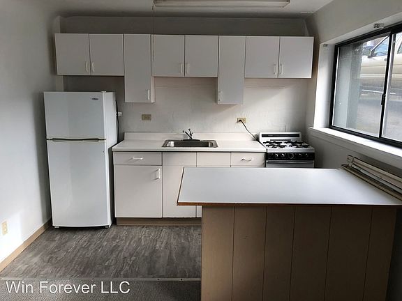 3rd image of 5227 Leary Ave NW APT 01