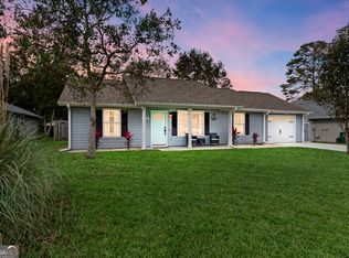 318 Hallowes Dr E, Saint Marys, GA 31558