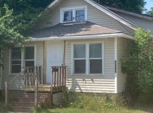 1232 Campbell St, Flint, MI 48507