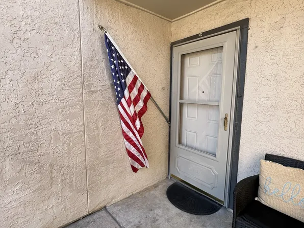 835 W Harwood Rd APT C, Hurst, TX 76054