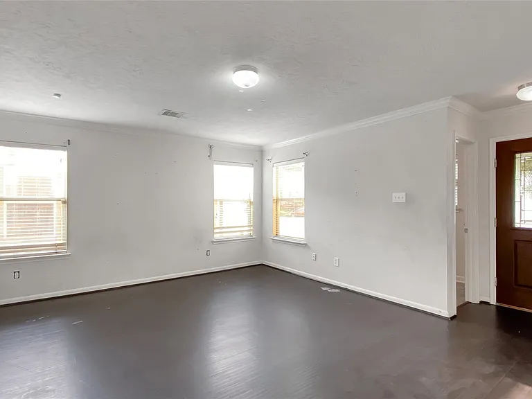 2614 Skyview Knoll Ct — Photo 3