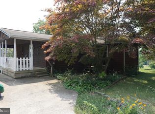 932 Conservative Ln, Hedgesville, WV 25427