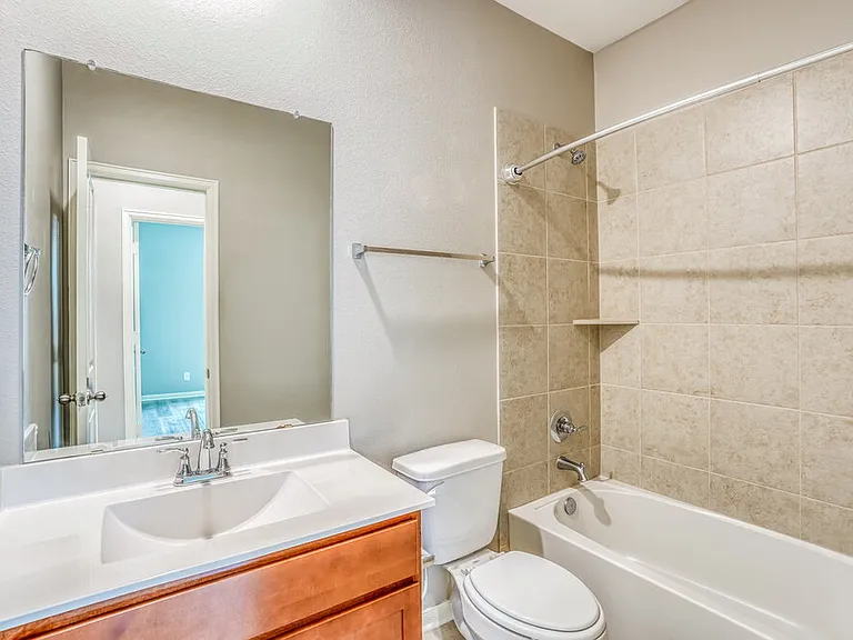 614 Companion Dr — Photo 15