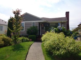 3745 SW Thistle St, Seattle, WA 98126