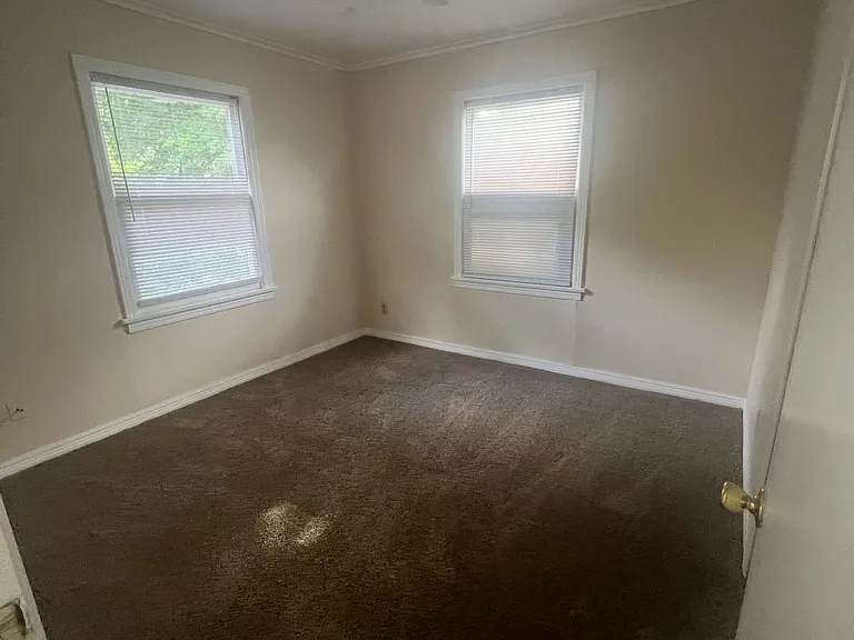 1714 E Cedar Ave — Photo 3