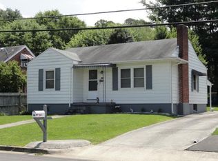 642 Dalton St, Marion, VA 24354