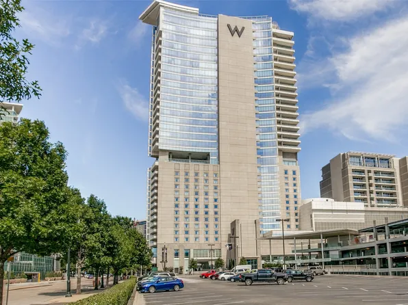 2430 Victory Park Ln APT 2607, Dallas, TX 75219
