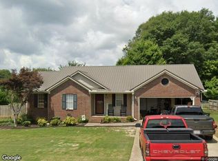 322 Loveless Rd, Hazel Green, AL 35750