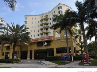 3000 NE 188th St APT 301, Aventura, FL 33180