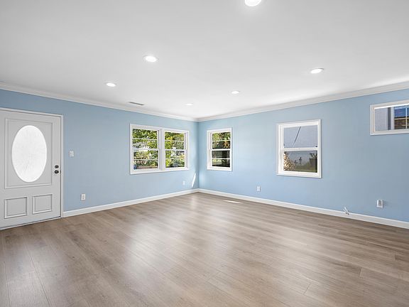 5th image of 8012 Jayseel St