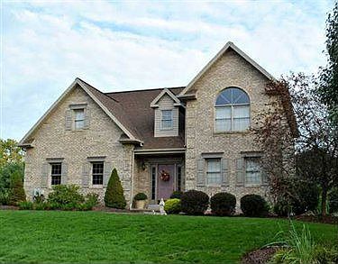 1st image of 105 Apple Blossom Ln
