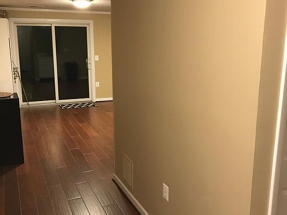 4th image of 9402 Candleberry Ct
