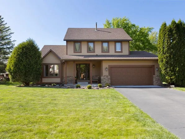 17880 Liv Ln, Eden Prairie, MN 55346