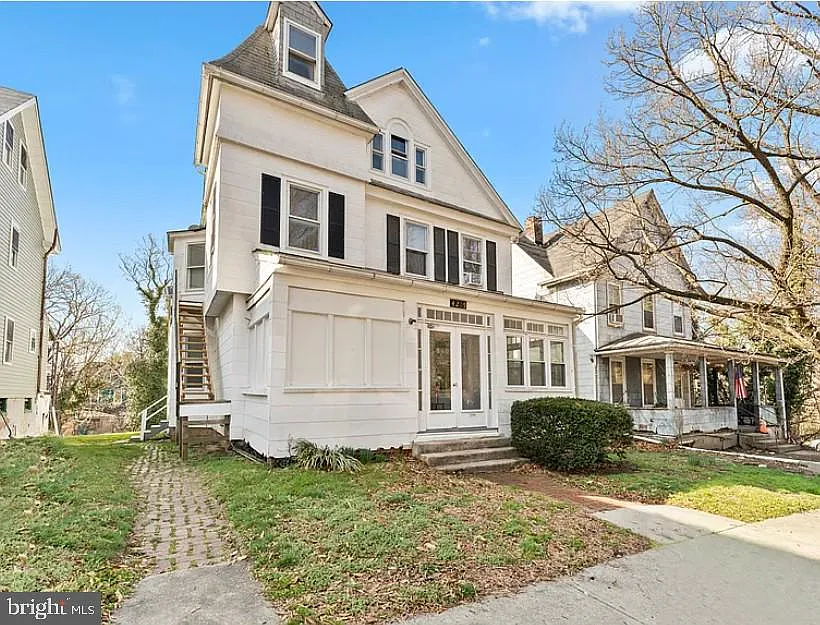 1 bed, 625 sqft, $950 — Photo 2