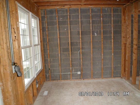 3rd image of 1576 Treeline Ct #1576