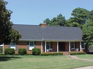 203 Lexington Dr, Forrest City, AR 72335