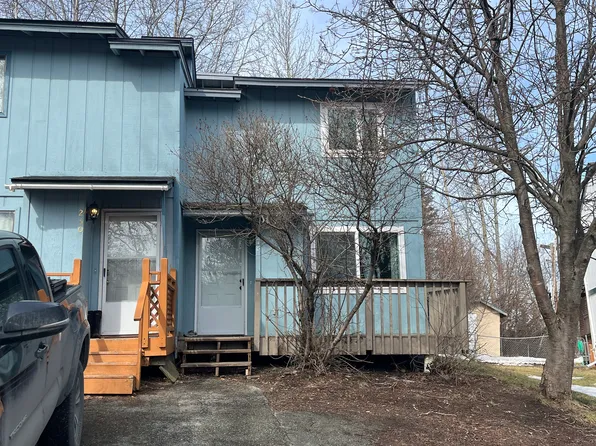 240 Skyhaven Cir, Anchorage, AK 99504