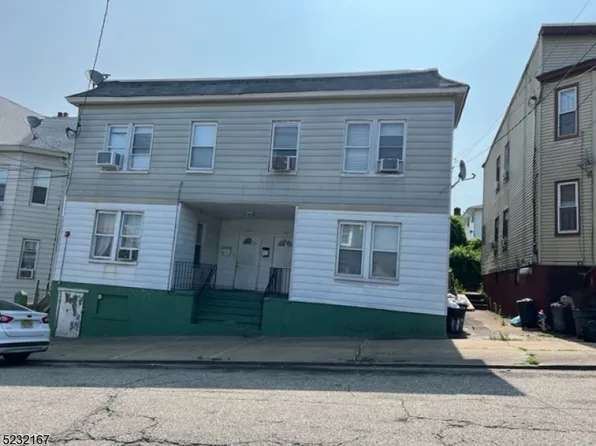 117-119 E 23Rd St, Paterson City, NJ 07514