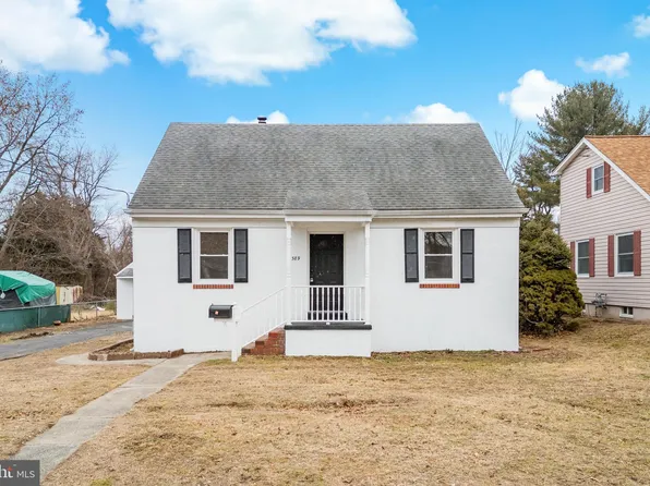 389 Ives Ave, Carneys Point, NJ 08069